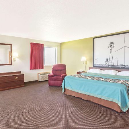 Super 8 By Wyndham Cresco Ia Otel Dış mekan fotoğraf
